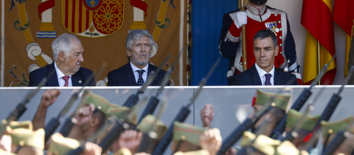 Pedro Sánchez, Fernando Grande-Marlaska y Cándido Conde-Pumpido