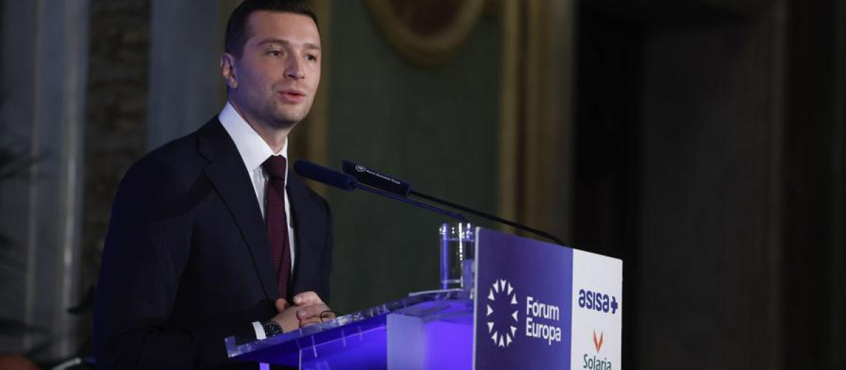 MADRID (ESPAÑA), 13/10/2026.- El presidente de Agrupación Nacional y del Grupo de los Patriotas por Europa en el Parlamento Europeo, Jordan Bardella durante un desayuno informativo organizado por Fórum Europa Real en el Casino Gran Círculo de Madrid. EFE/ Javier Lizón
