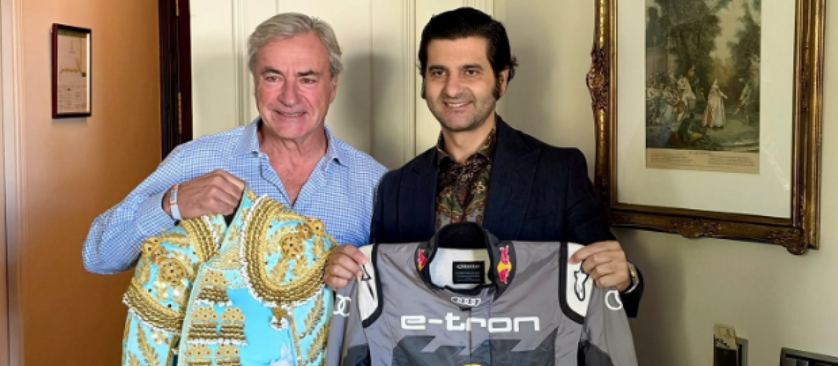 El piloto Carlos Sainz y el matador de toros, Morante de la Puebla