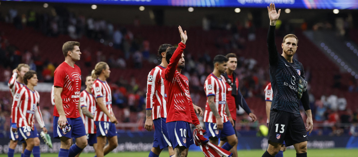 Los jugadores del Atlético de Madrid celebran la victoria ante el Manchester United