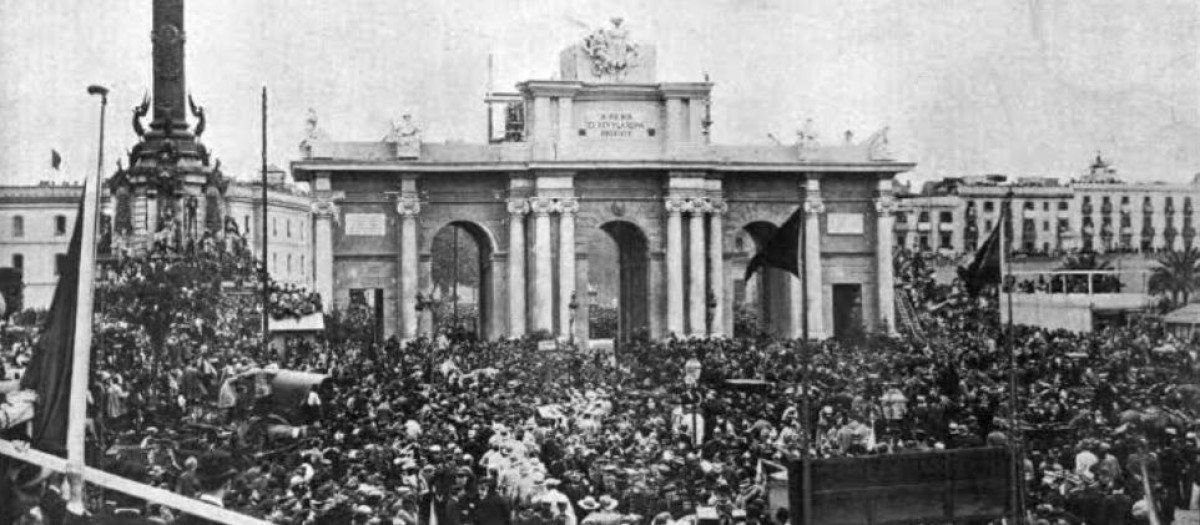 Barcelona recibió con honores al general Polavieja (1897)