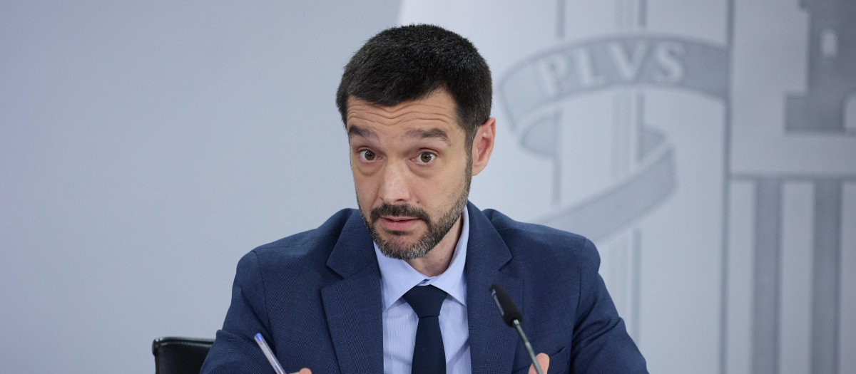 El ministro de Derechos Sociales, Consumo y Agenda 2030, Pablo Bustinduy