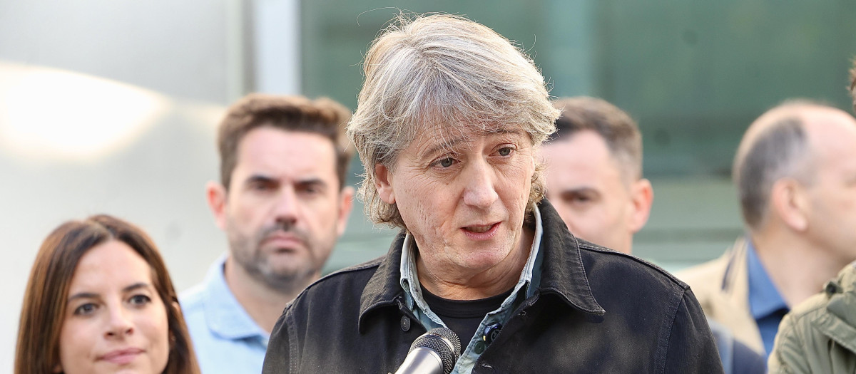El secretario general del PSOE de Castilla y León, Carlos Martínez, acude al Comité Federal del partido