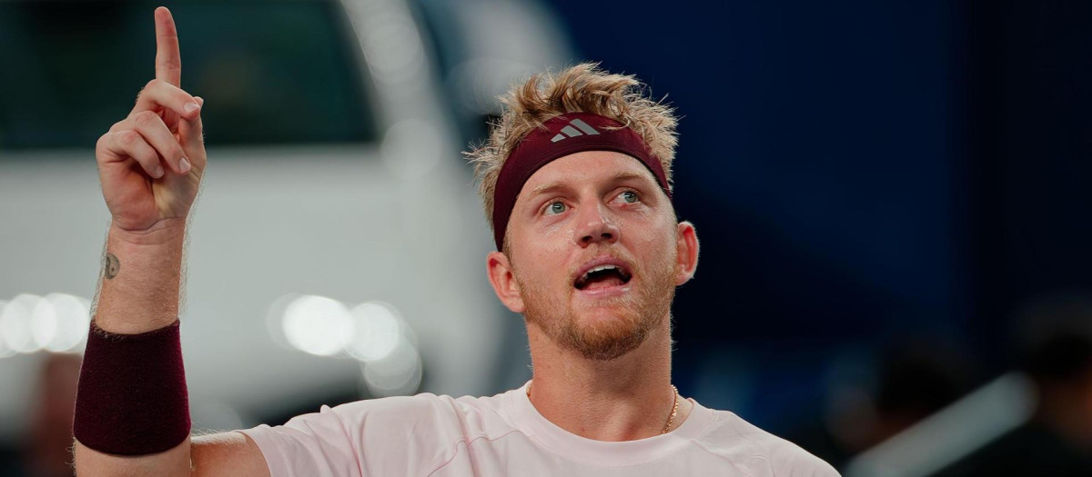 Alejandro Davidovich se metió en la gran final del Masters 1000 de Shanghái