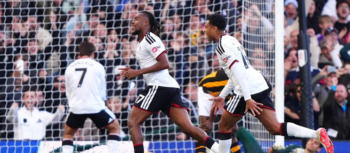 Iwobi celebra el gol de la victoria del Fulham