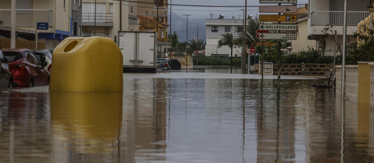 Imagen tomada este lunes de los efectos de la dana Adam en Guardamar de La Safor

ROBER SOLSONA/EUROPA PRESS
19/10/2026