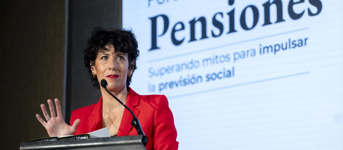 La ministra de Inclusión, Seguridad Social y Migraciones y portavoz del Gobierno, Elma Saiz.