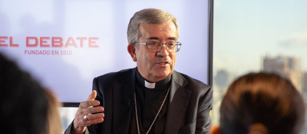 Monseñor Argüello, durante su visita ayer a 'El Debate'