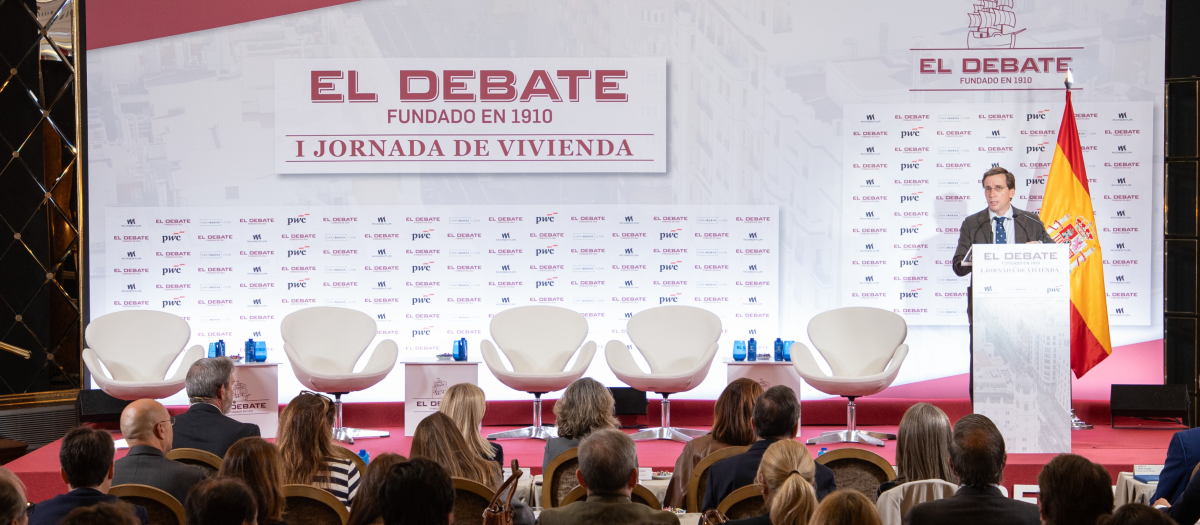 Almeida inaugura la I Jornada de Vivienda de El Debate