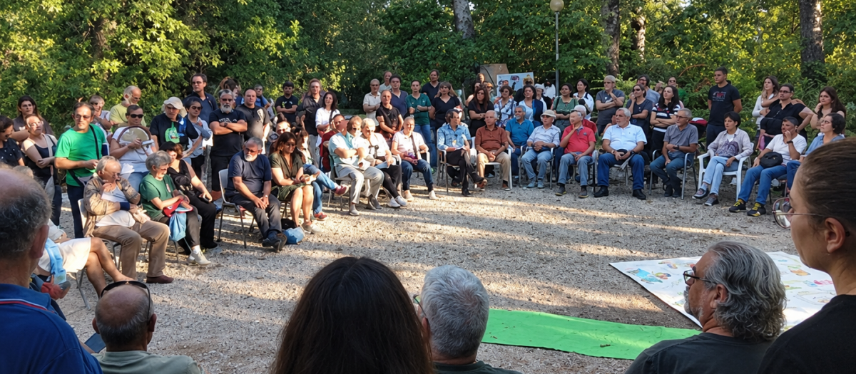 Reunión de la plataforma contra la incineradora de Titulcia