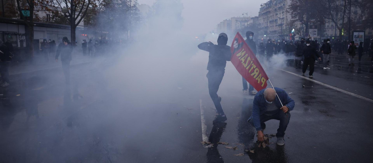 Un momento de los disturbios registrados en París