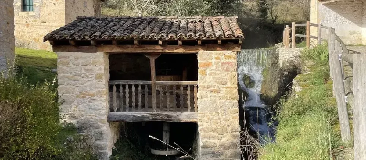 El Pozo del Infierno, en Quintanilla-Valdebodres (Burgos)