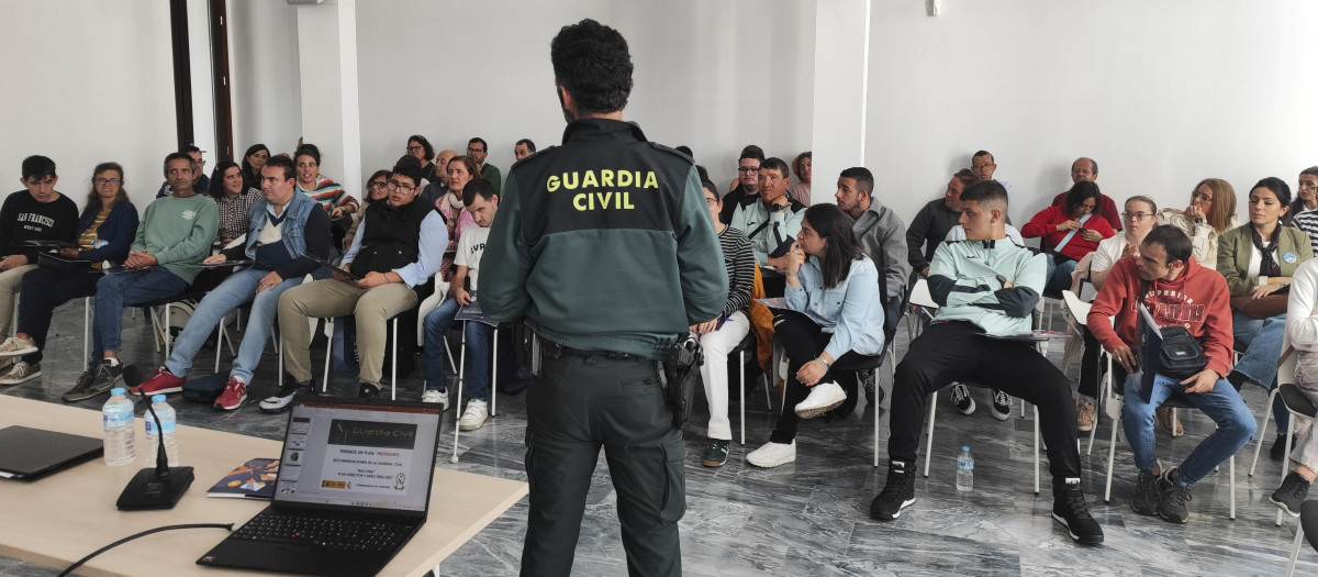 Jornada organizada por Futuro Singular Córdoba en Peñarroya Pueblonuevo