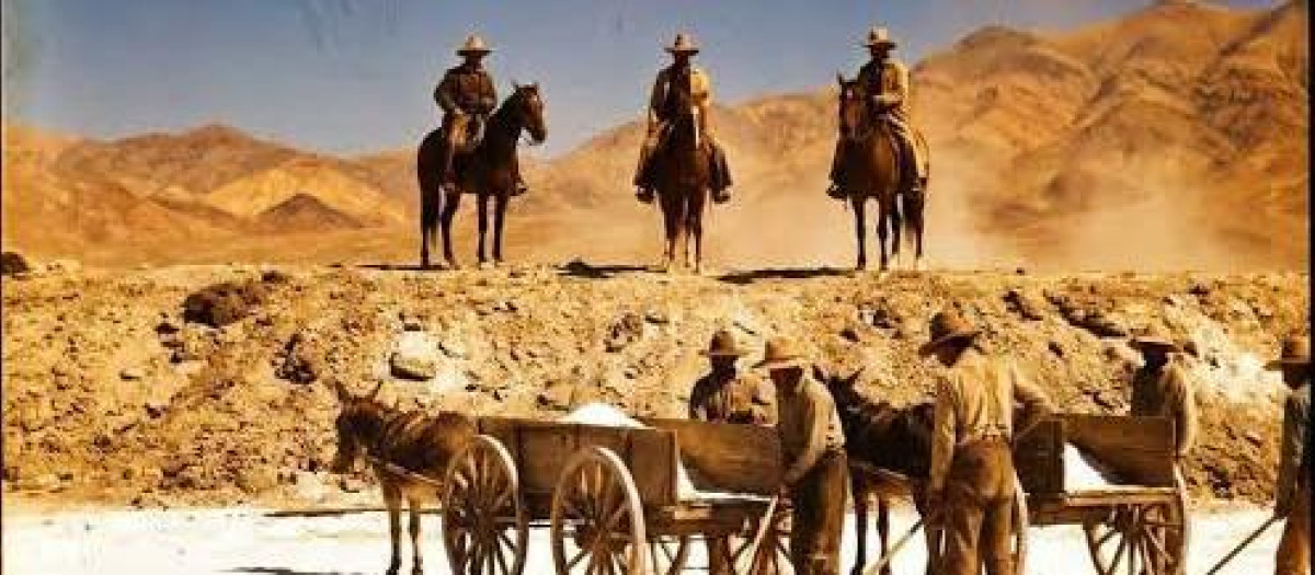 Extracción de sal en los lagos salados situados cerca de El Paso y San Elizario