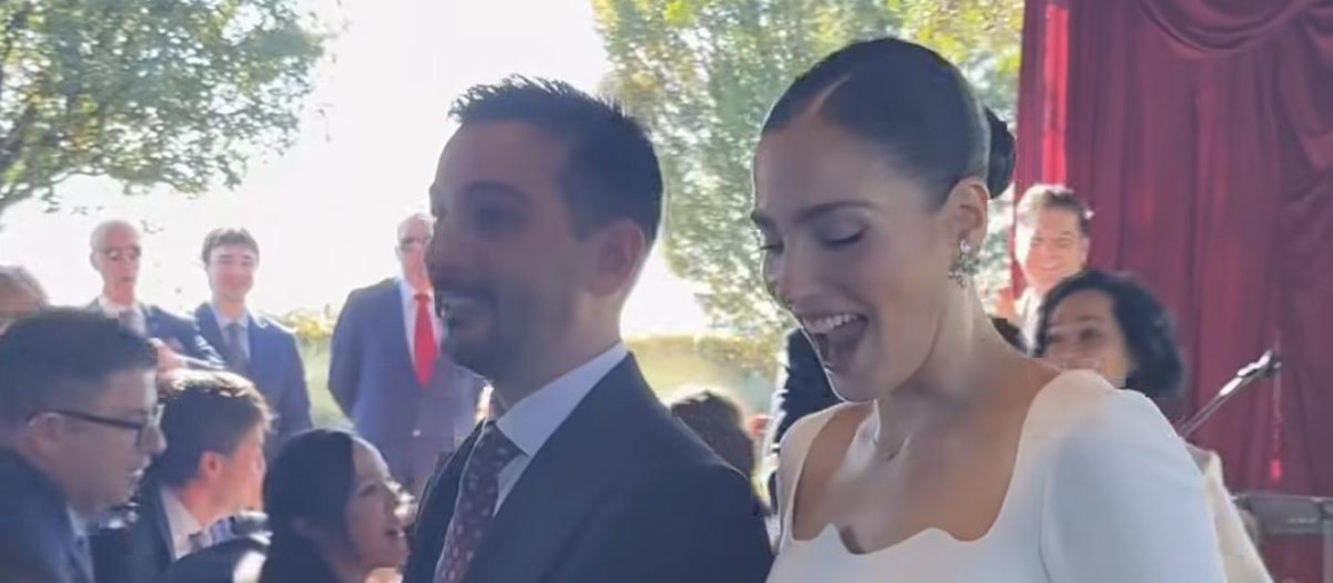Andrea Duro y su marido