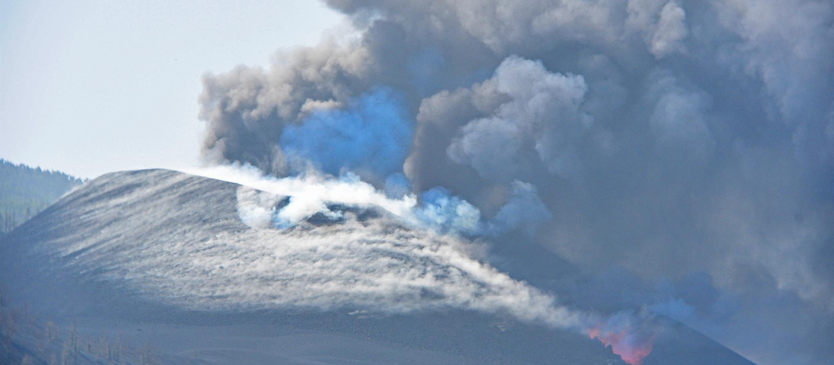 La ceniza del volcán de La Palma ha llegado hasta Azores