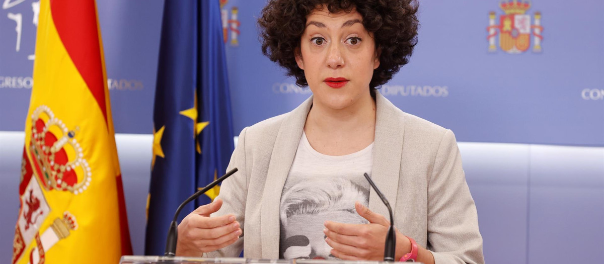 Aina Vidal, portavoz adjunta de Podemos, ofrece una rueda de prensa antes de la Junta de Portavoces celebrada, este martes, en el Congreso de los Diputados en Madrid