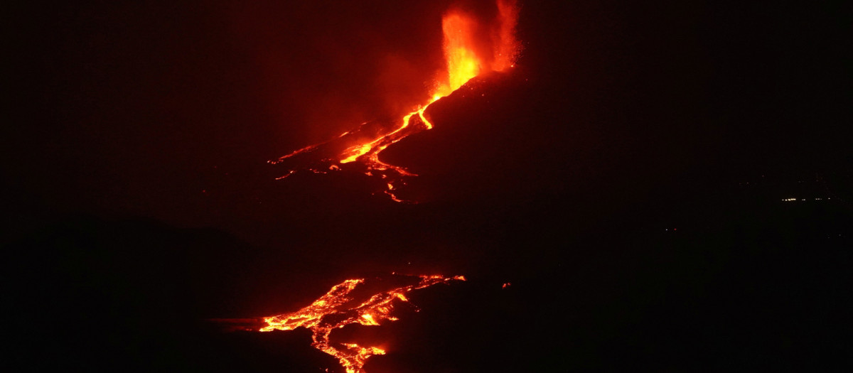 Volcán de Cumbre Vieja se mantiene estable