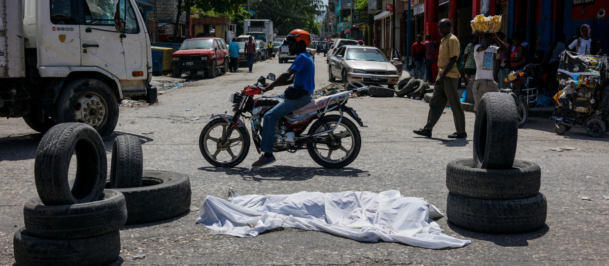 Actividad criminal en Puerto Príncipe, foto de archivo