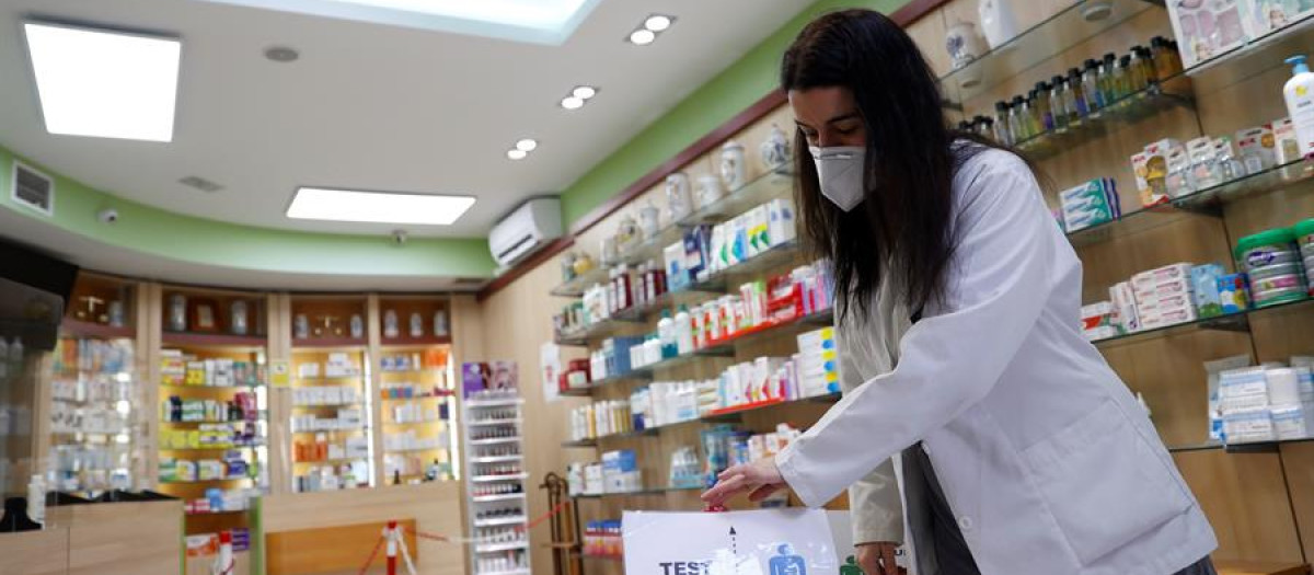 Pensar en la persona que hay detrás de cada medicamento es un reto de la AEFC