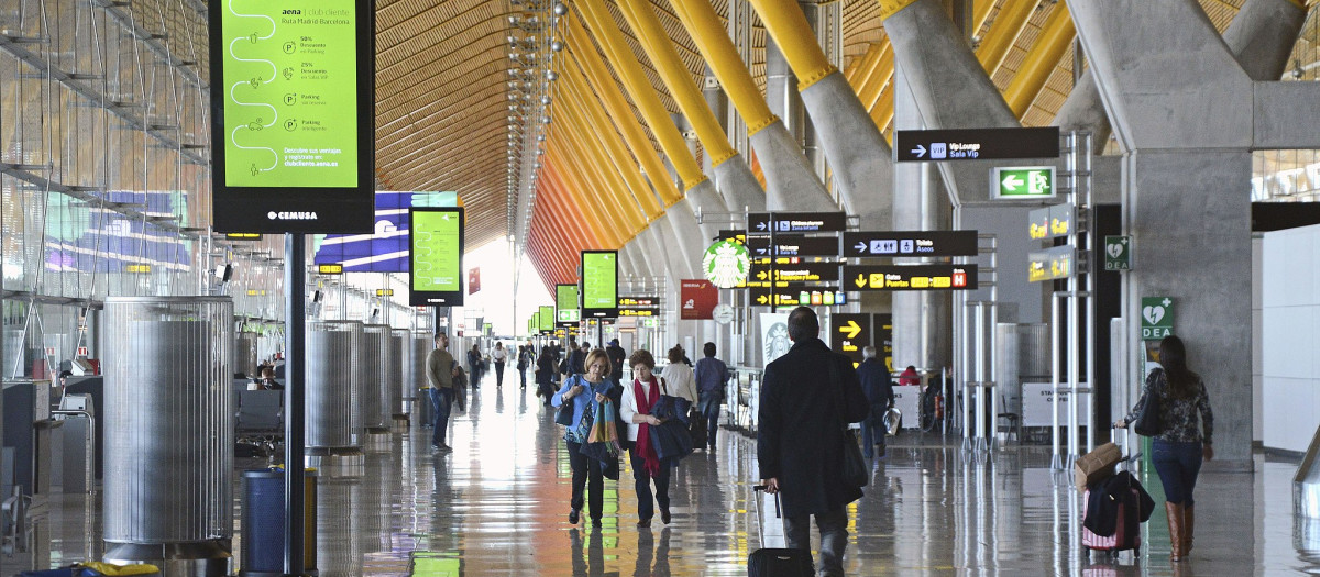 Interior T4