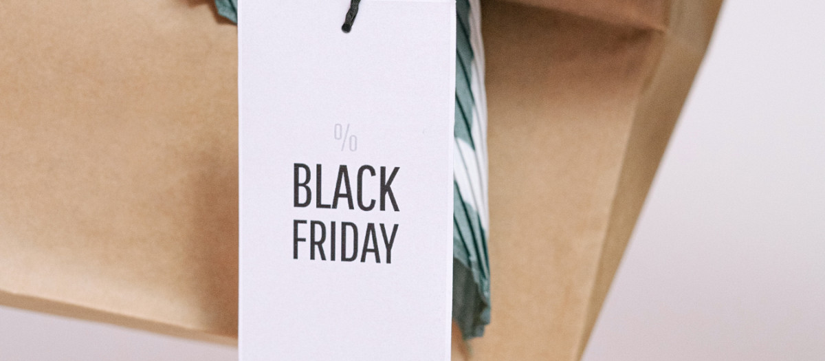 La ropa de temporada no tiene descuentos reales en el Black Friday