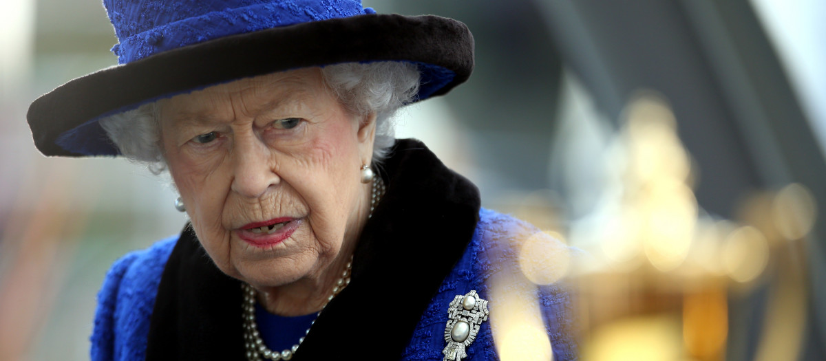 Queen Elizabeth II during the Qipco British Champions Day at Ascot Racecourse. Picture date: Saturday October 16, 2021. *** Local Caption *** .