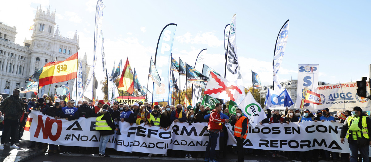 Manifestación policia policias Madrid seguridad ciudadana 27/11/2021