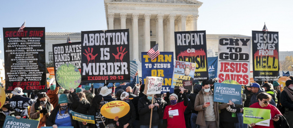 El Supremo de EE.UU. se inclina por establecer nuevos límites al aborto en el país