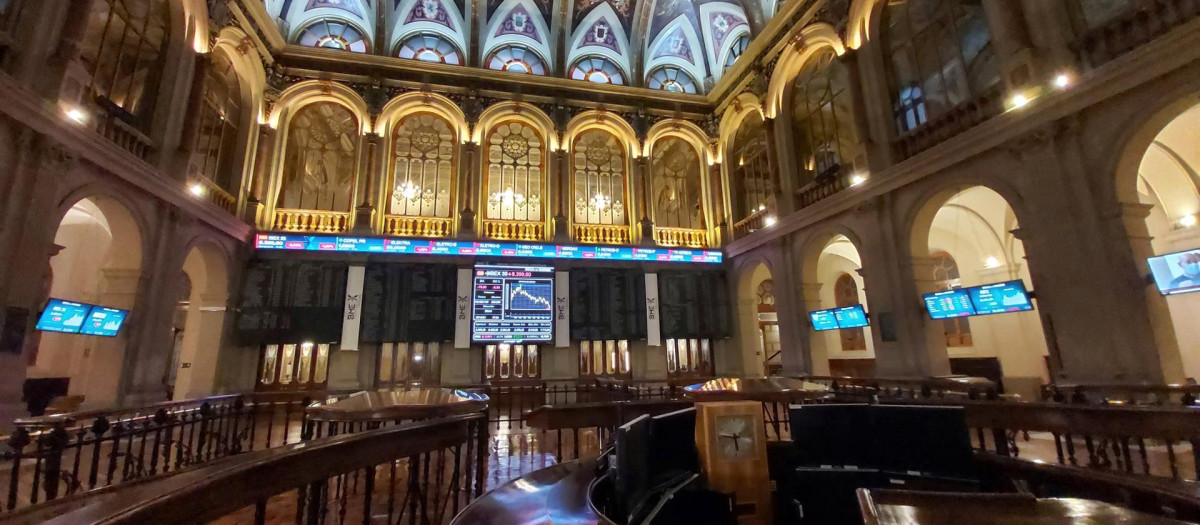 Interior del palacio de la Bolsa de Madrid