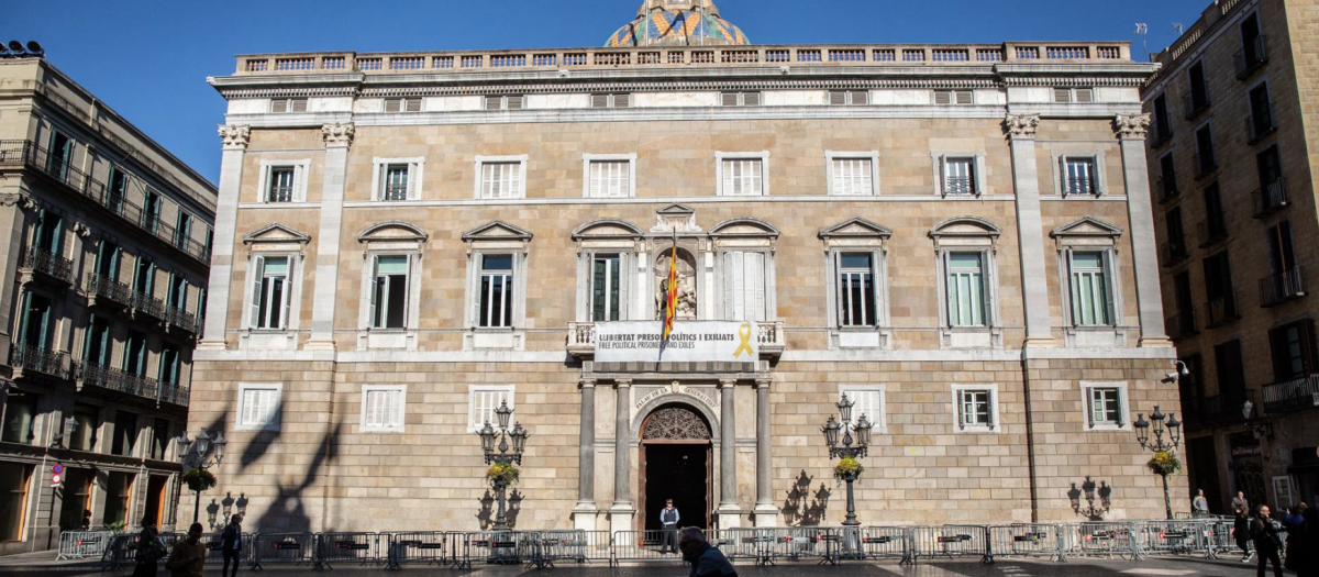 Vista del palacio de la Generalitat