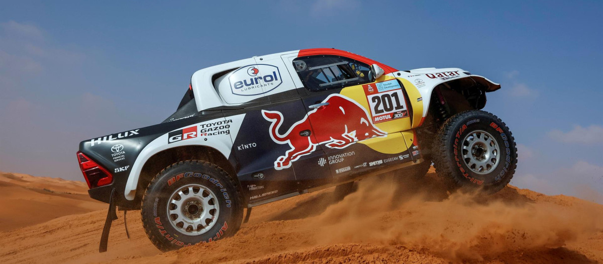 El Toyota de Al Attiyah durante la segunda etapa del Dakar