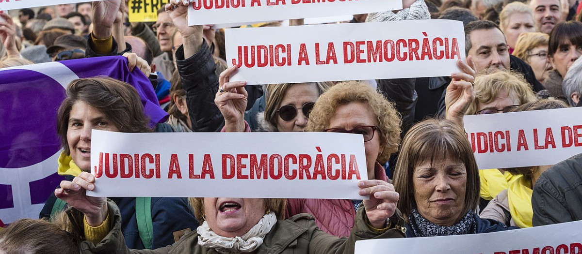 Protestas contra el juicio al 'procés', en el Tribunal Supremo, en diciembre de 2018