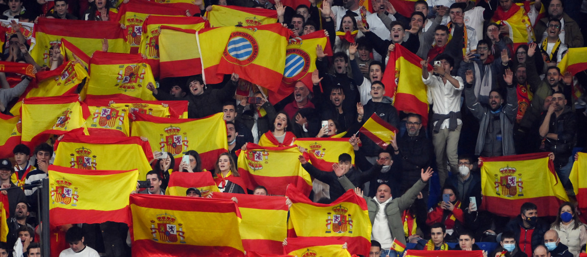 Imagen de la grada del RCDE Stadium