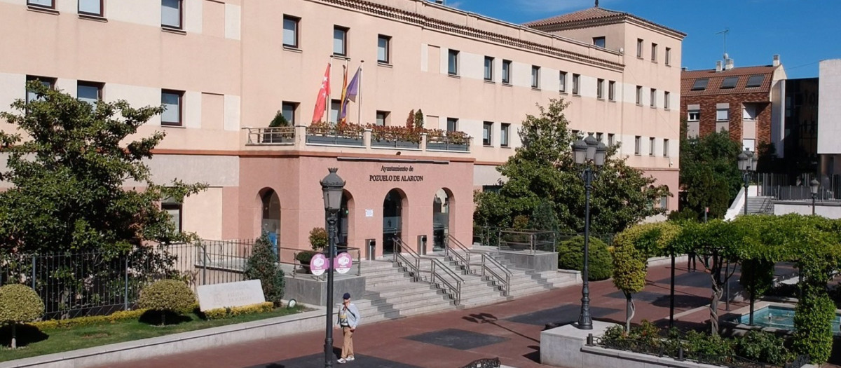 Fachada del Ayuntamiento de Pozuelo de Alarcón