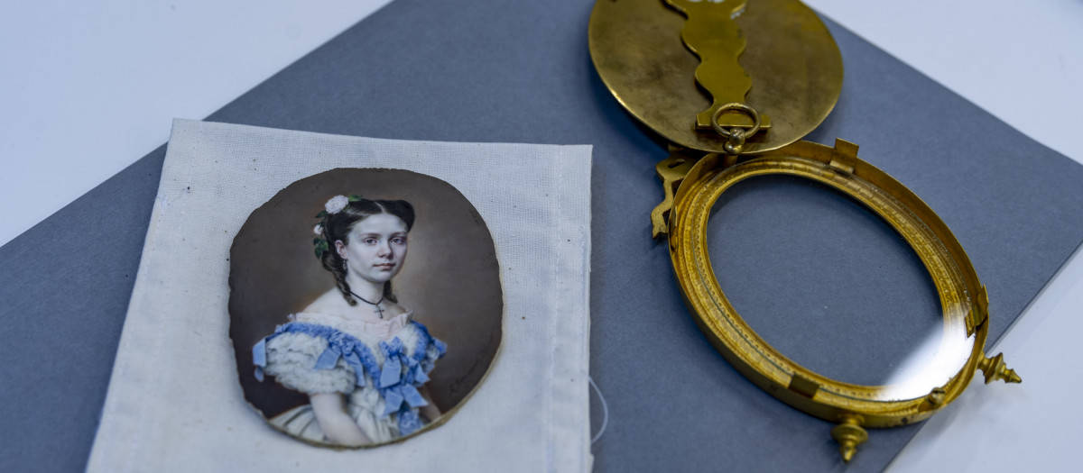 Retrato de la infanta Francisca de Asís expuesto en el Museo del Ejército de Toledo