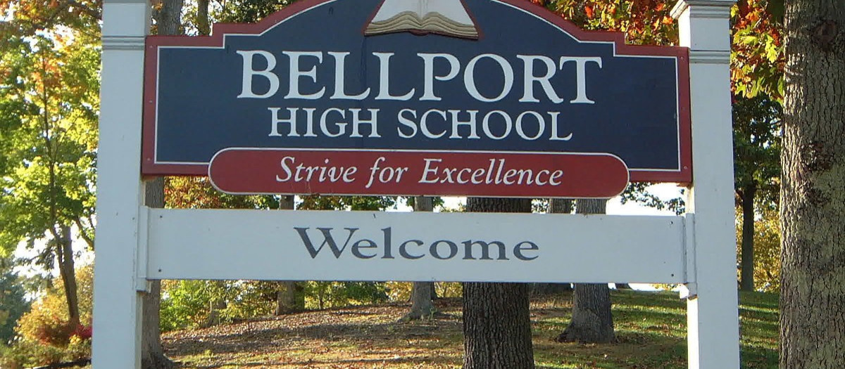 Escuela secundaria de Bellport