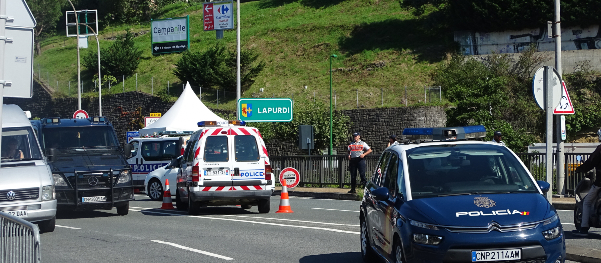 Control en la frontera entre España y Francia en Irún con motivo de la reunión del G-7 en Biarritz (Francia) en agosto de 2019