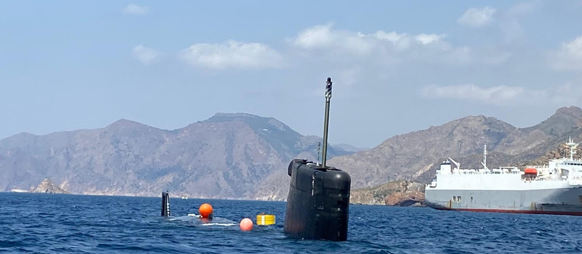 El submarino S-71 Galerna procede a las pruebas de inmersión en Cartagena