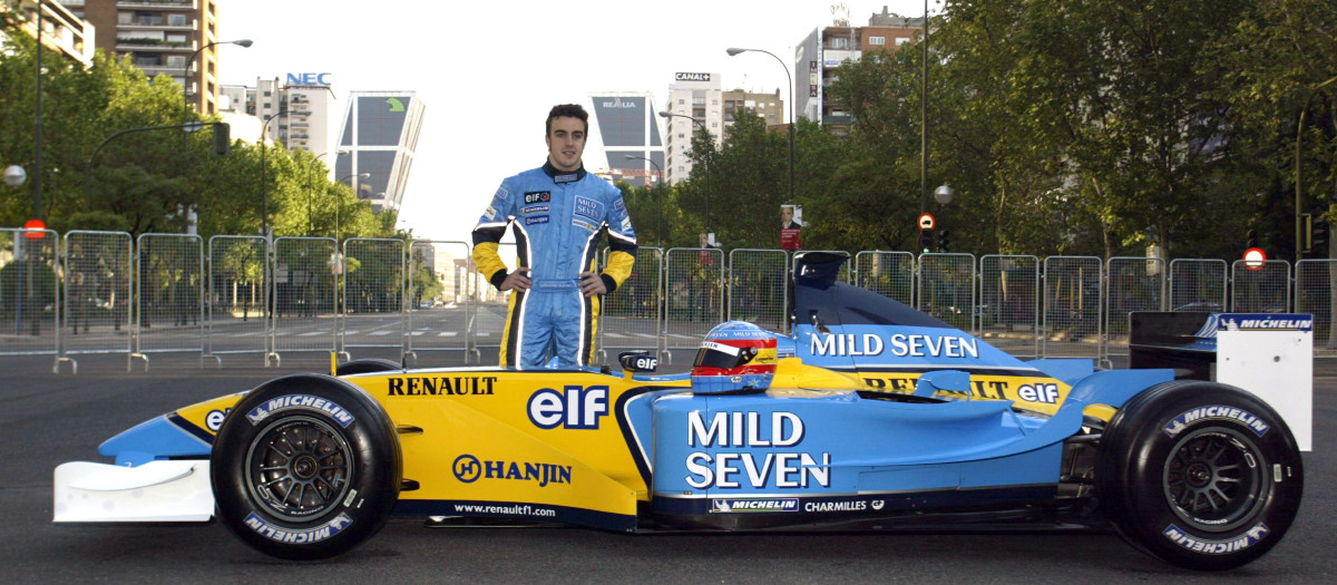 Fernando Alonso, durante una exhibición realizada en Madrid en mayo de 2003