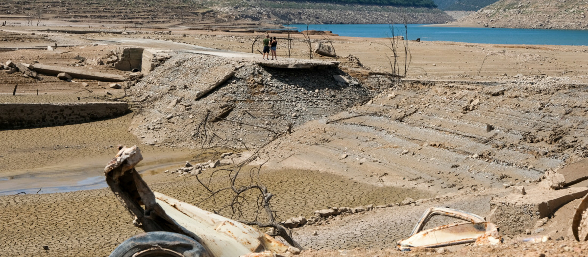 El embalse de Rialb (Lleida) se sitúa por debajo del 8 % de su capacidad máxima, cuando hace un año superaba el 50 %
