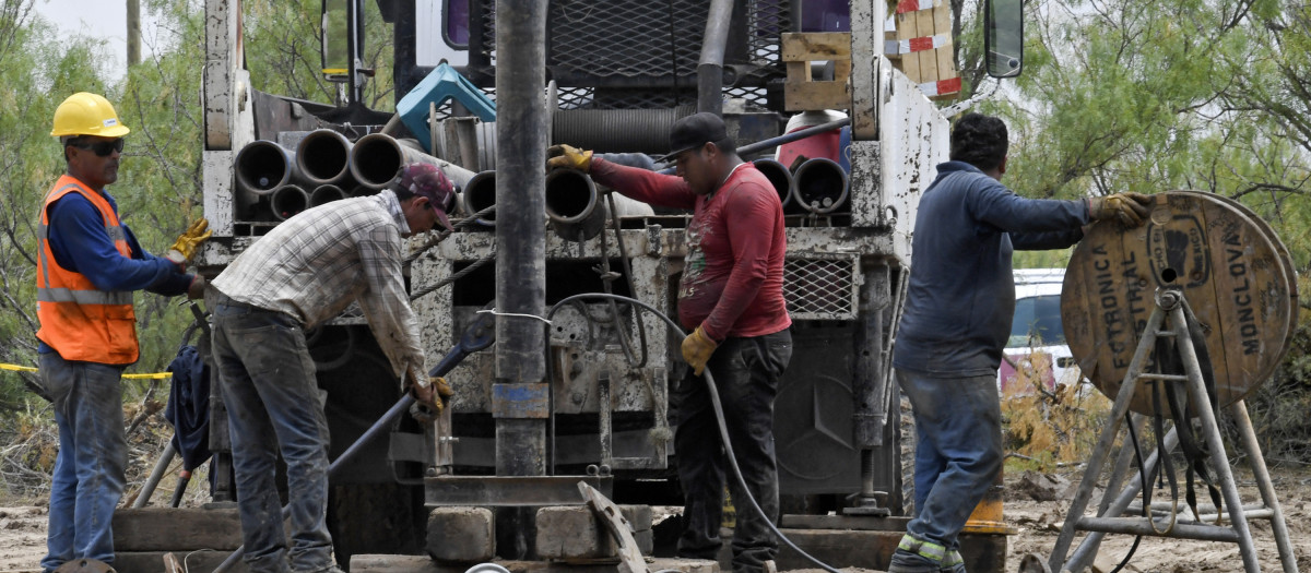 Rescate mina México