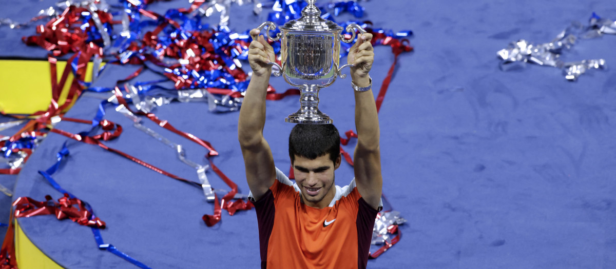 Carlos Alcaraz celebra el US Open, primer título de Grand Slam