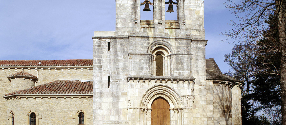 Fachada del santuario de Estíbaliz