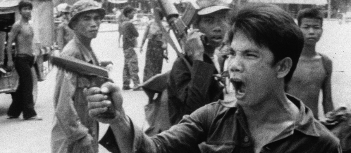 Un soldado de los Jemeres Rojos al asalto a la capital el 17 de abril de 1975