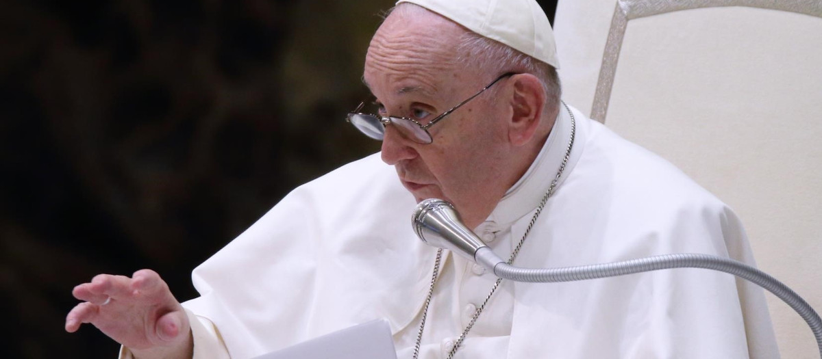 El papa Francisco ha encargado la cr