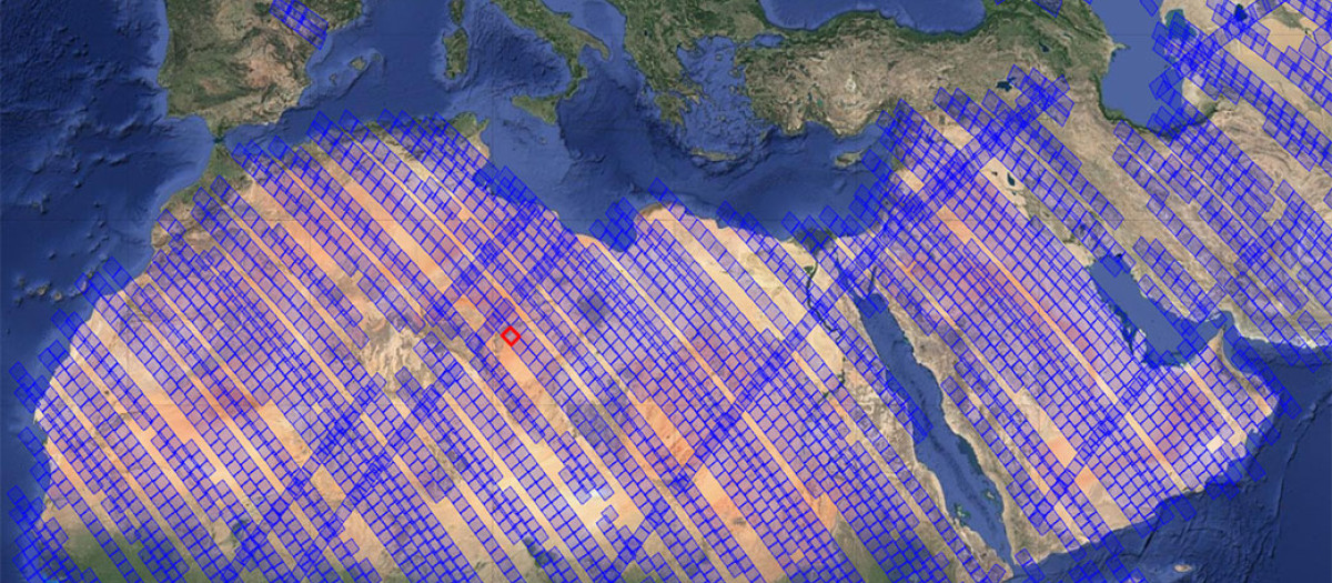 Orbita la Tierra aproximadamente una vez cada 90 minutos