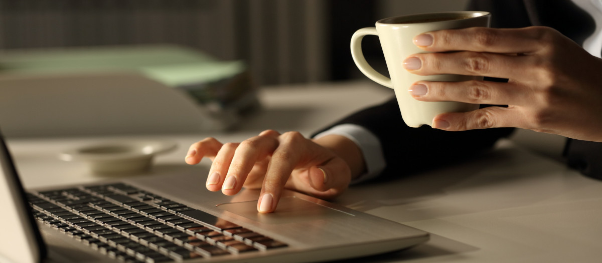 Close up of business woman hands with laptop holding coffee cup at night in the office.laptop,woman,hands,with,holding,coffee,cup,at,night,laptop, executive, computer, coffee, night, caffeine, work, working,laptop, executive, computer, coffee, night, caffeine, work, working, employee, browsing, checking, office, business, searching, drink, holding, cup, mug, worker, online, browse, overtime, hardworking, hard, late, hours, overworking, using, entrepreneur, woman, girl, email, self, employed, female, hand, job, desk, touchpad, pc, close, up, workplace, teleworking, telecommuting, manager, homeoffice, call, video, businesswoman, desktop, corporate, wifi, broadband, closeup, businessperson, professional, freelance, secretary, device, app, lady, suit, on-line, formation, content, software, consulting, web, dark