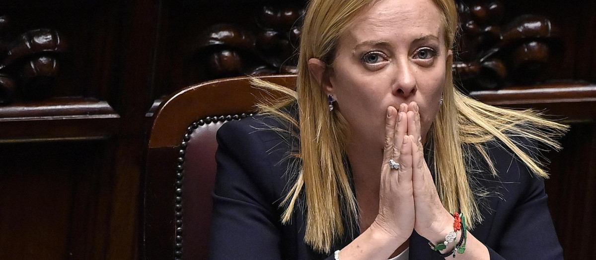 La primera ministra italiana,Giorgia Meloni, antes del voto de confianza para el nuevo gobierno