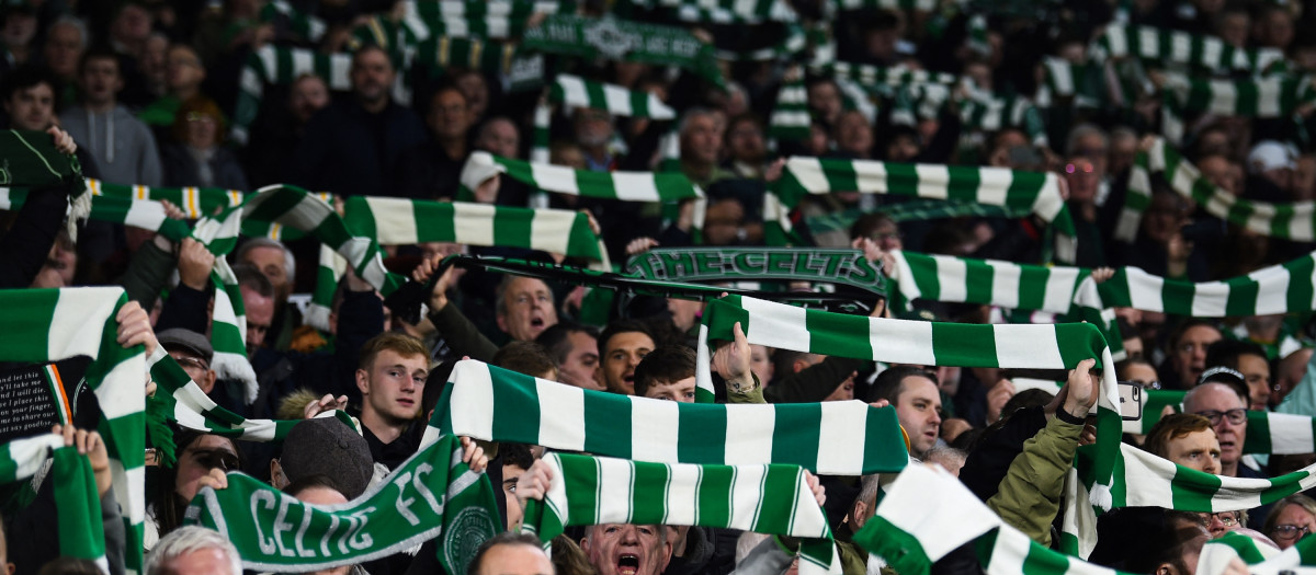 Aficionados del Celtic de Glasgow en un partido de la Champions